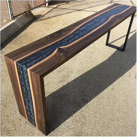 Console rivière Beuvron, résine noire — tables d'appoint et consoles