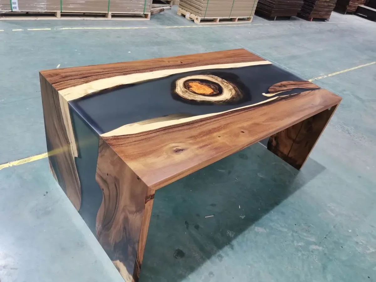 Console rivière Sarthe, résine noire — ATELIER RIVIÈRE, fabrication à la commande