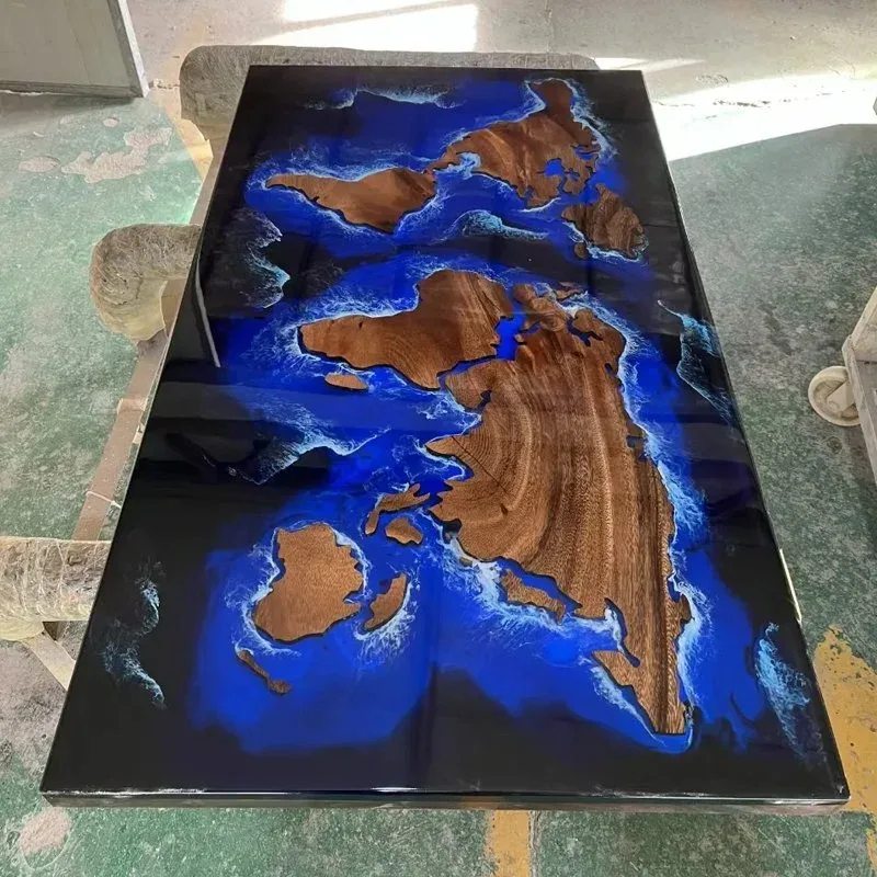 Plateau de table epoxy Ain, résine bleue, vue 2 sur 2