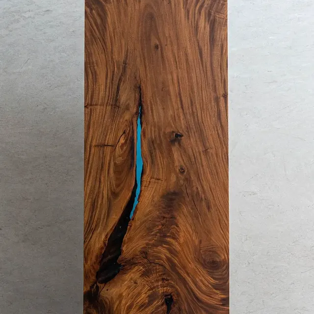 Plateau de table epoxy Arve, résine verte — plateaux epoxy