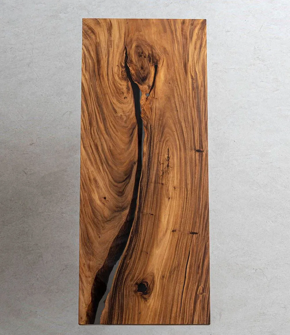Plateau de table epoxy Drôme, résine noire — ATELIER RIVIÈRE, fabrication à la commande