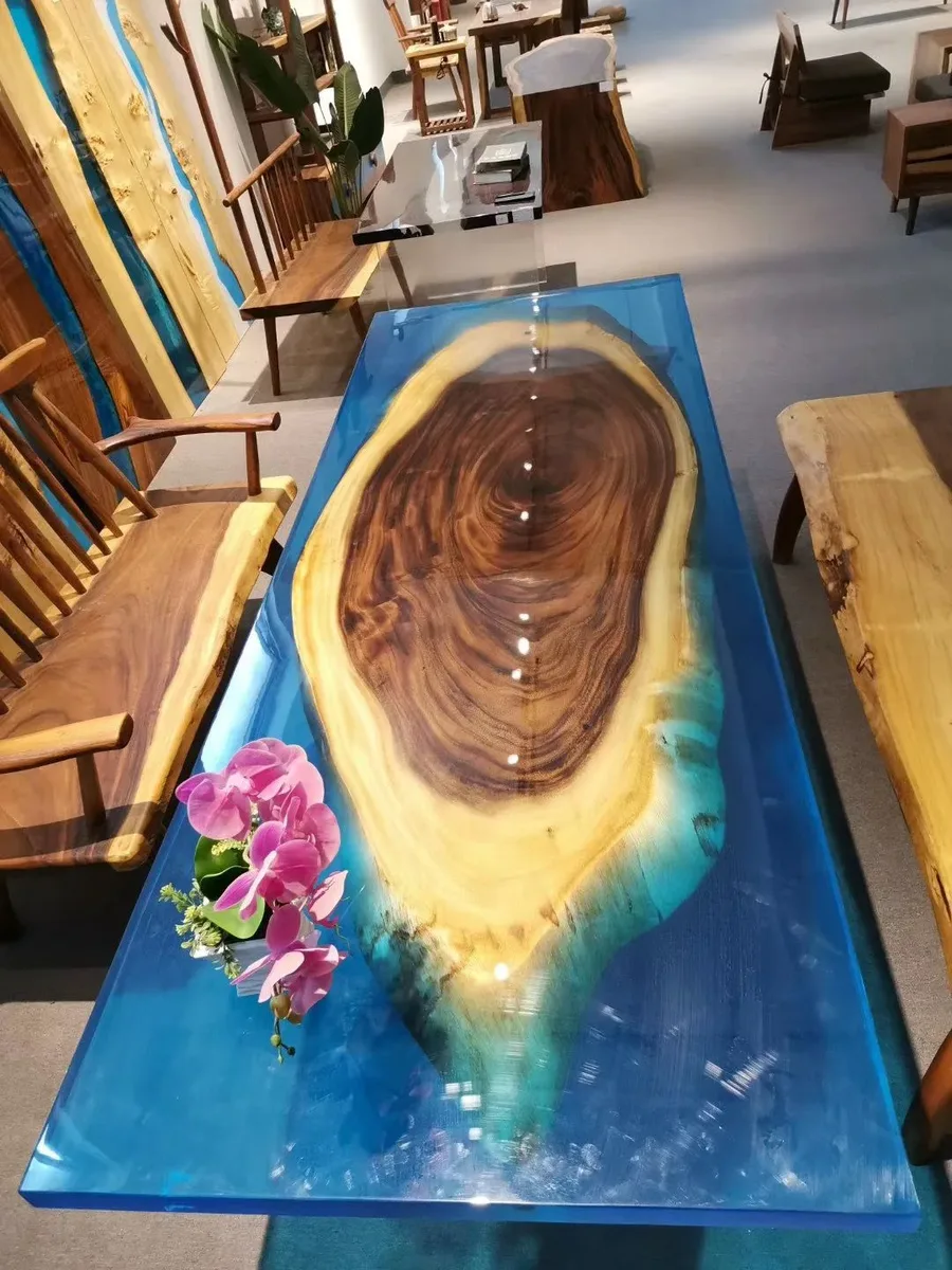 Plateau de table epoxy Léguer, résine bleue — ATELIER RIVIÈRE, fabrication à la commande