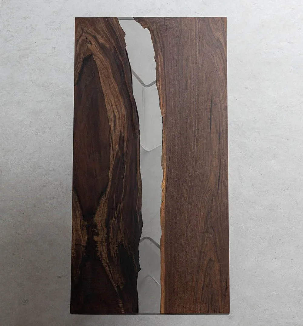 Plateau de table epoxy Roya, résine transparente — ATELIER RIVIÈRE, fabrication à la commande