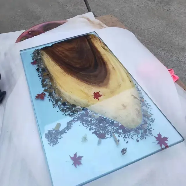 Plateau de table epoxy Sauldre, résine bleue — plateaux epoxy