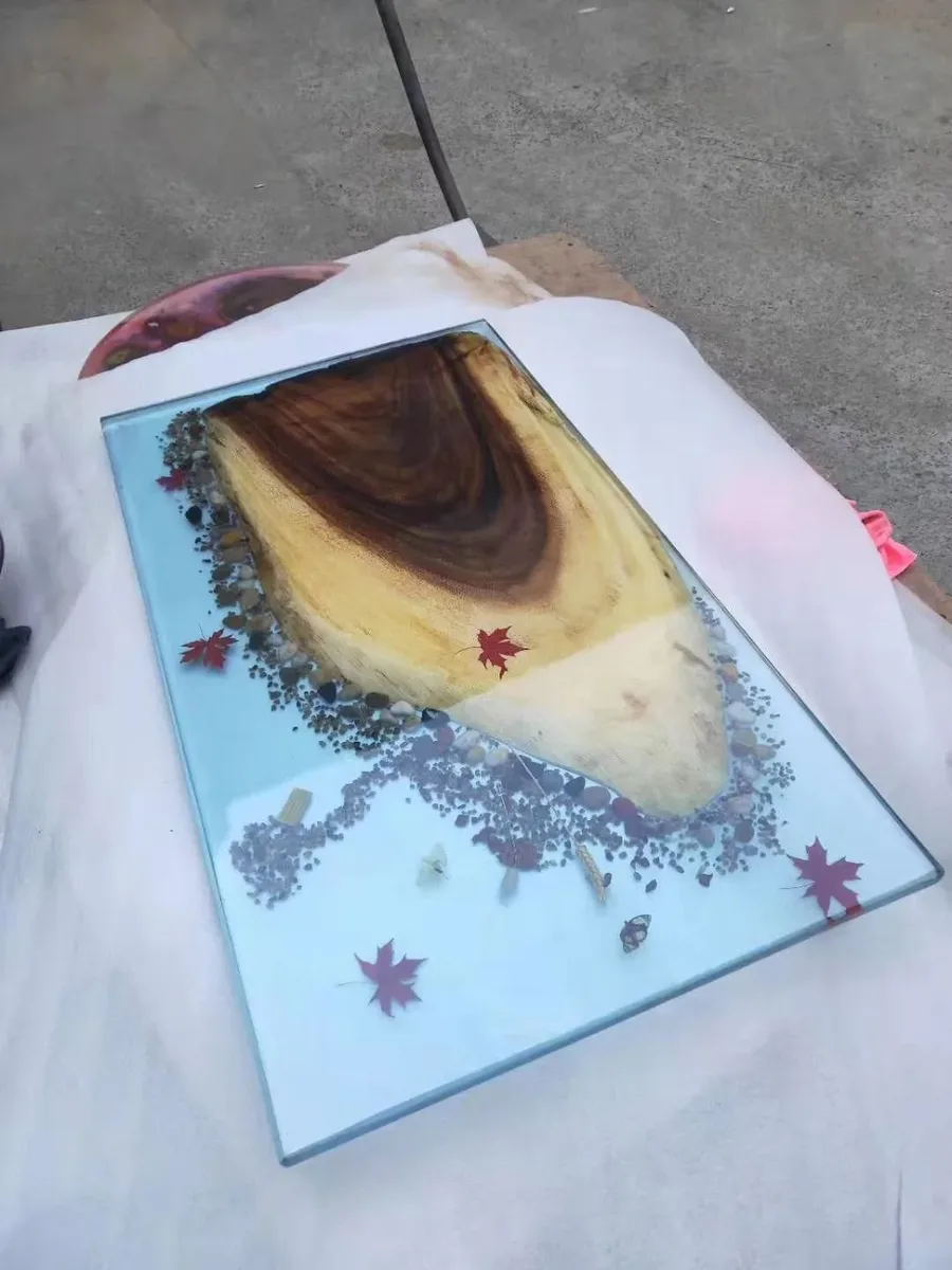 Plateau de table epoxy Sauldre, résine bleue — ATELIER RIVIÈRE, fabrication à la commande