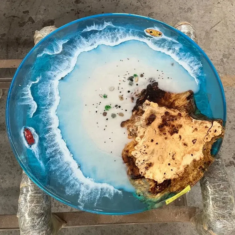 Plateau de table océan rond Saône, résine bleue, vue 2 sur 2