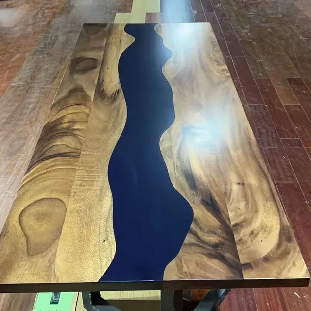 Plateau de table rivière Aron, résine noire — plateaux epoxy