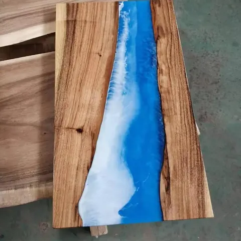 Plateau de table rivière Blavet, résine bleue — plateaux epoxy