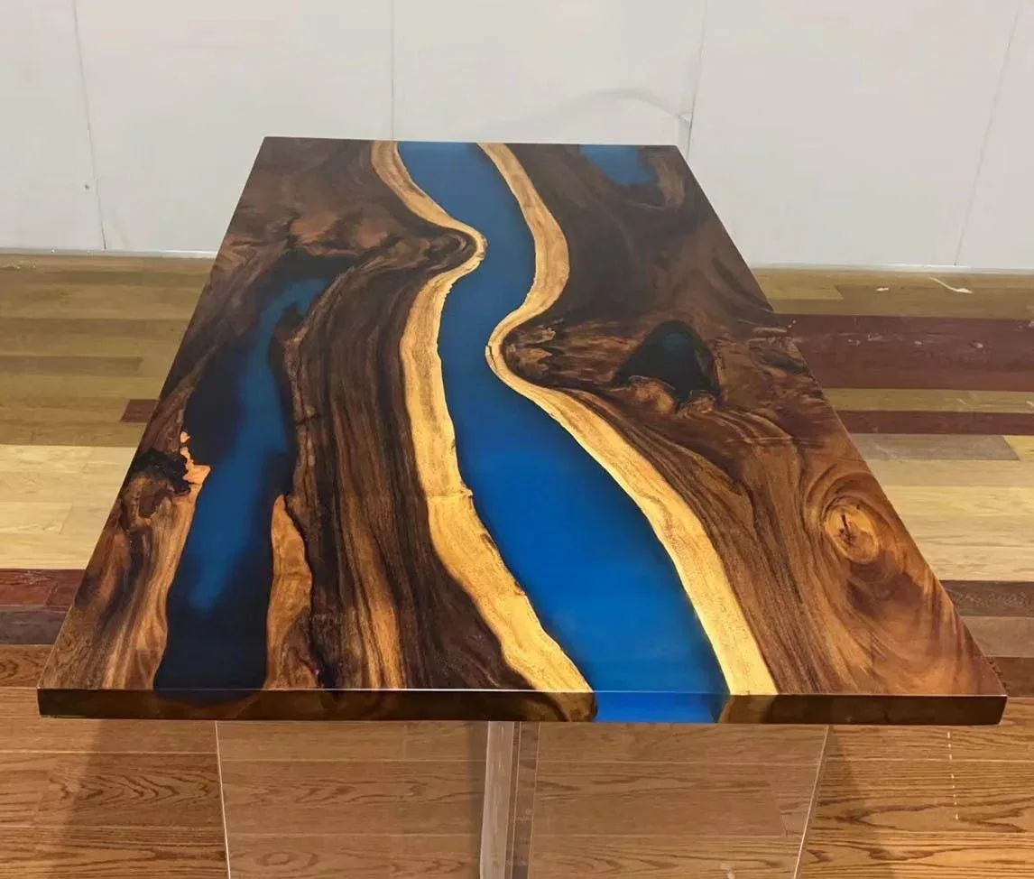 Plateau de table rivière Loue, résine bleue, vue 2 sur 2