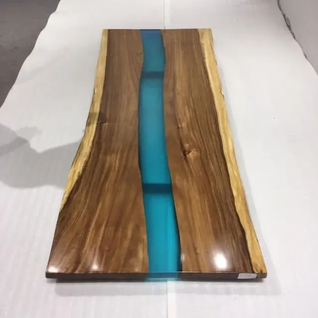 Plateau de table rivière Zorn, résine verte — plateaux epoxy