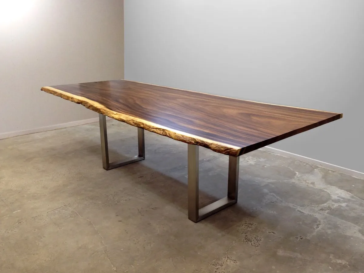 Table à manger en bois massif Arguenon — ATELIER RIVIÈRE, fabrication à la commande