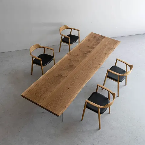 Table à manger en bois massif Auvézère teinte chêne — tables à manger en bois massif