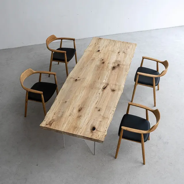 Table à manger en bois massif Bienne teinte chêne — tables à manger en bois massif