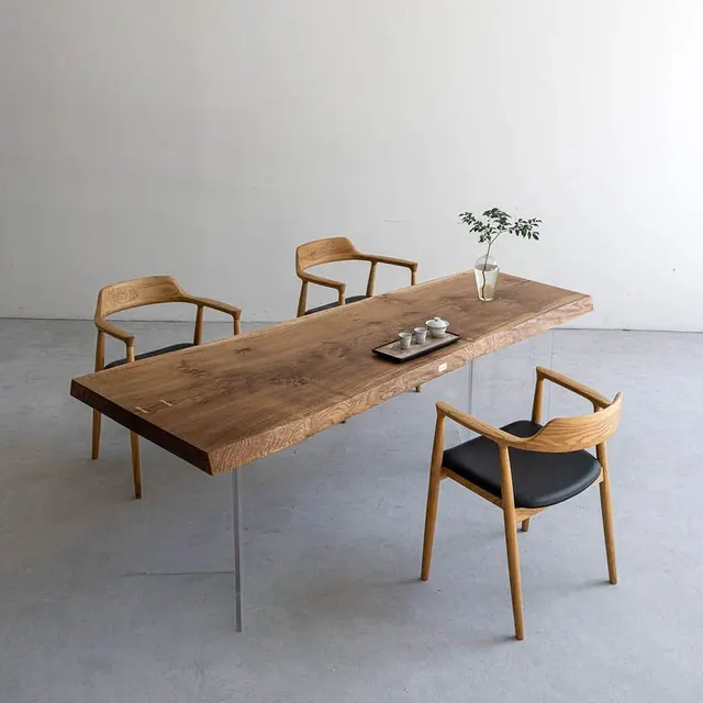 Table à manger en bois massif Blaise teinte chêne — tables à manger en bois massif