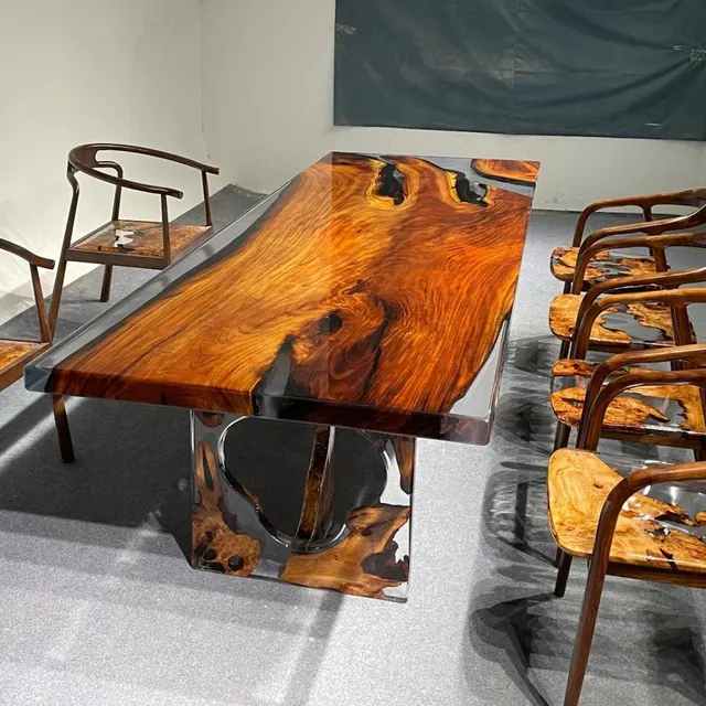 Table à manger en bois massif Chiers — tables à manger en bois massif