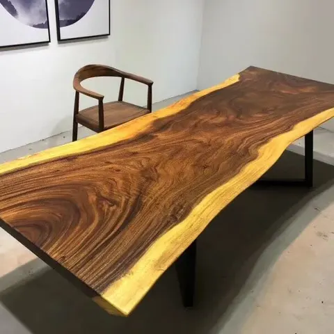 Table à manger en bois massif Coulon — tables à manger en bois massif