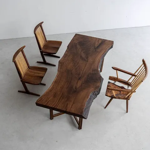 Table à manger en bois massif Drôme teinte noyer — tables à manger en bois massif