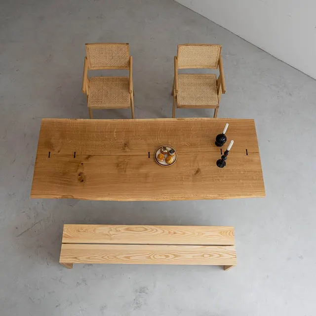 Table à manger en bois massif Gravona — tables à manger en bois massif