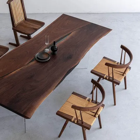 Table à manger en bois massif Isère teinte noyer — tables à manger en bois massif