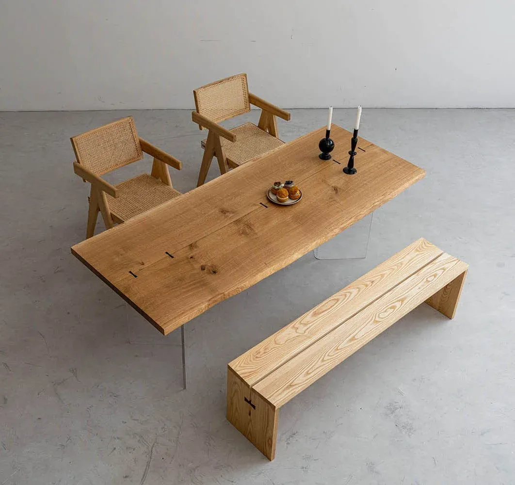 Table à manger en bois massif Loire teinte chêne, vue 5 sur 7