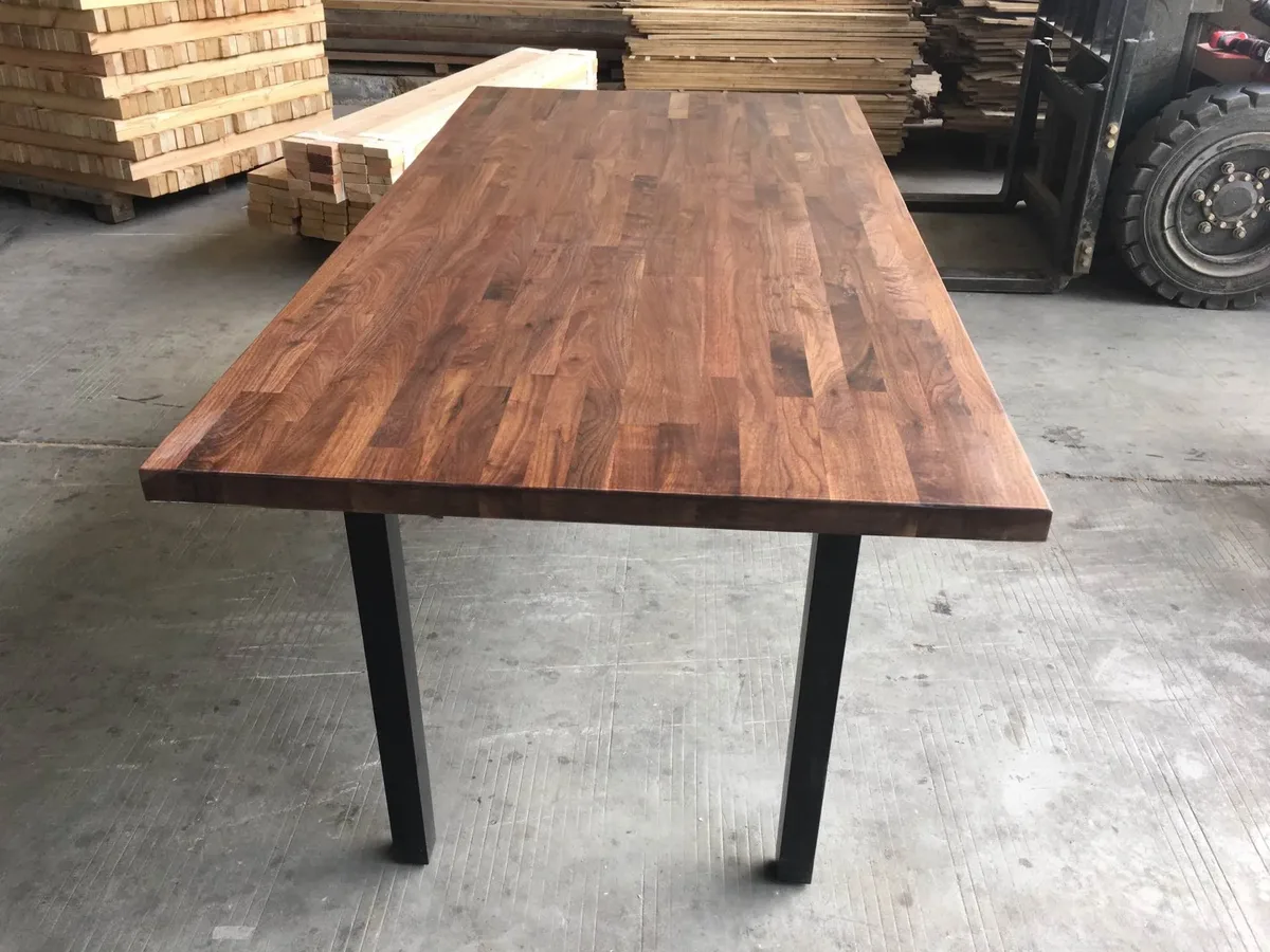 Table à manger en bois massif Romanche
