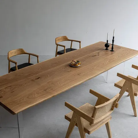 Table à manger en bois massif Save teinte chêne — tables à manger en bois massif