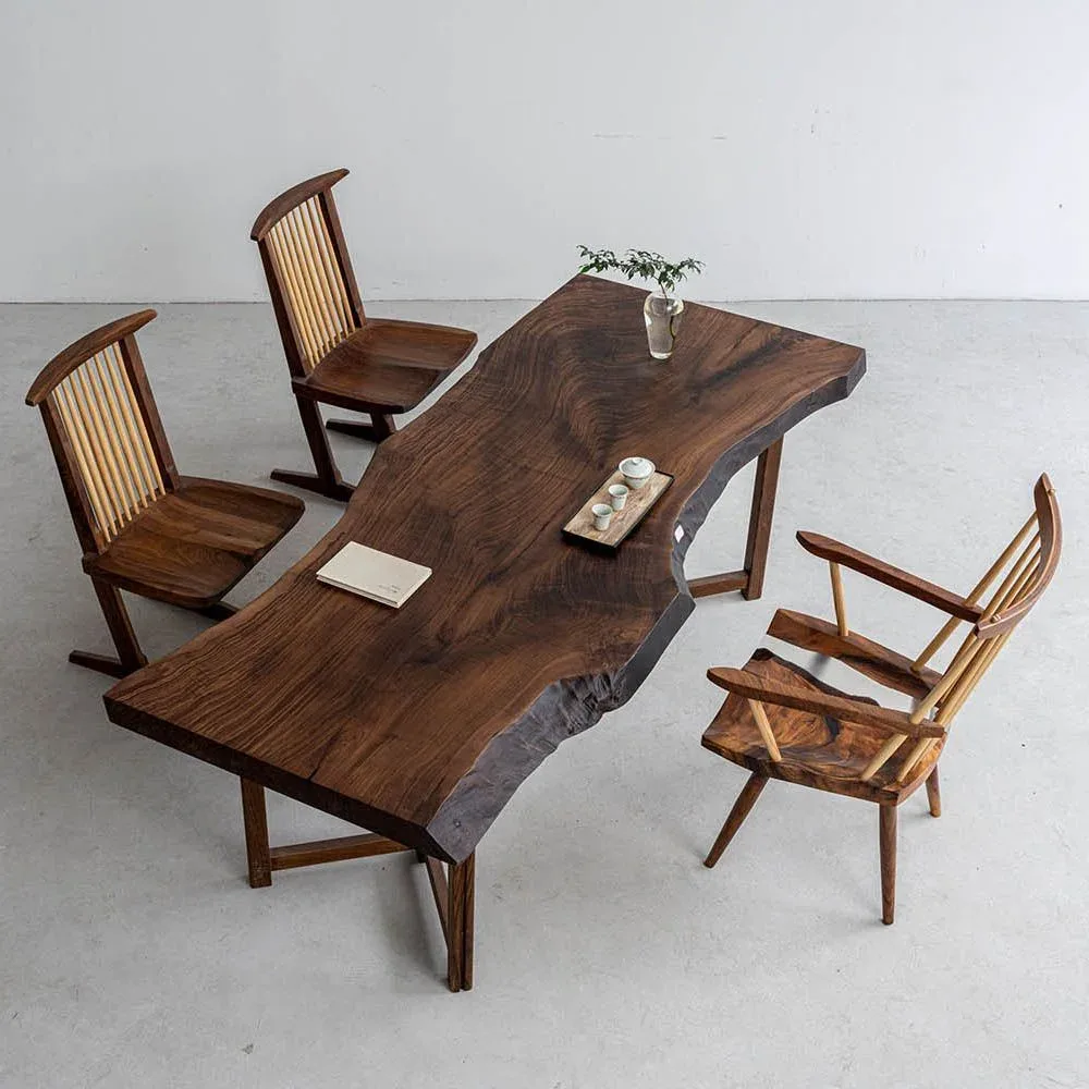 Table à manger en bois massif Sèvre teinte noyer, vue 5 sur 5