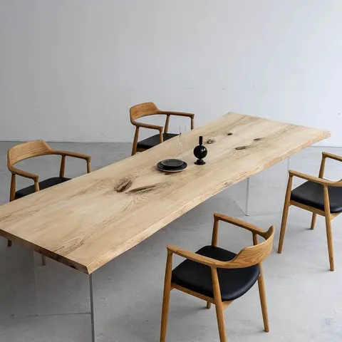 Table à manger epoxy Cagne teinte chêne, résine noire — tables à manger epoxy