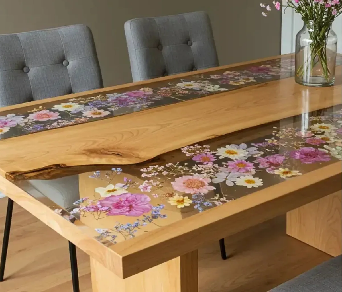 Table à manger epoxy Doller, résine transparente — ATELIER RIVIÈRE, fabrication à la commande