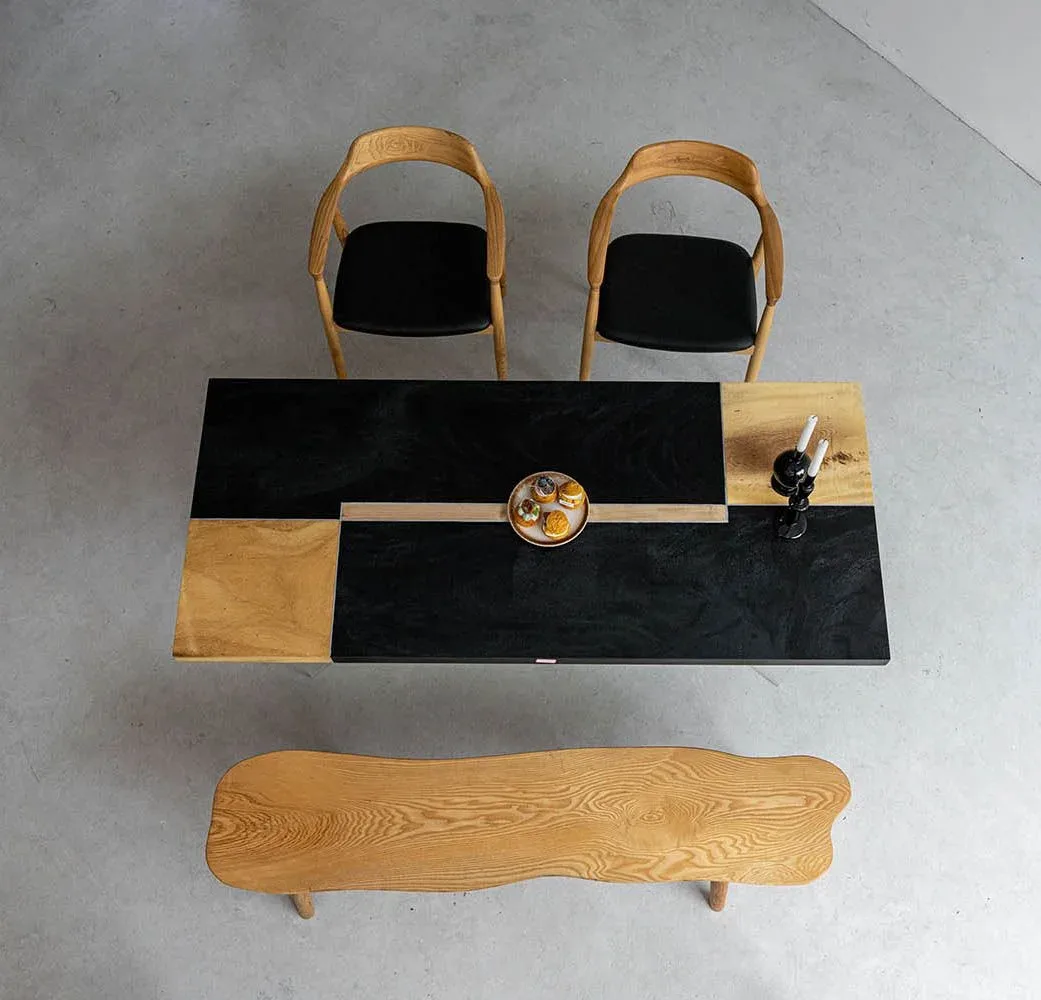 Table à manger epoxy Indre, résine noire — ATELIER RIVIÈRE, fabrication à la commande