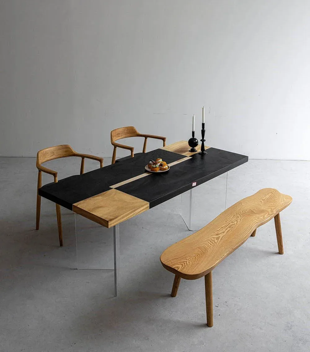 Table à manger epoxy Indre, résine noire, vue 2 sur 6