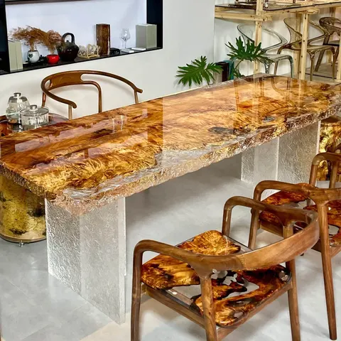 Table à manger epoxy Reyssouze, résine transparente — tables à manger epoxy