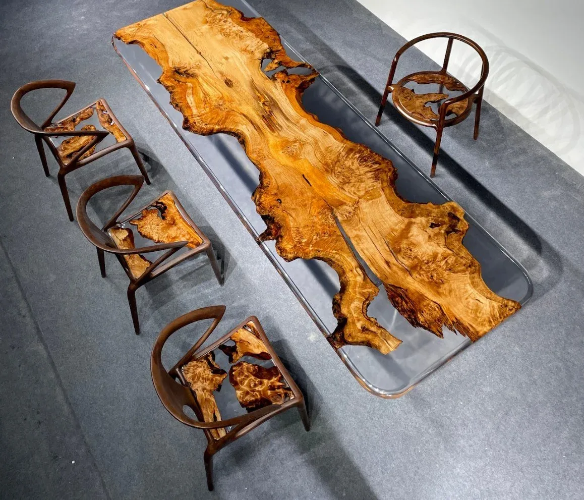 Table à manger epoxy Risle, résine transparente — ATELIER RIVIÈRE, fabrication à la commande