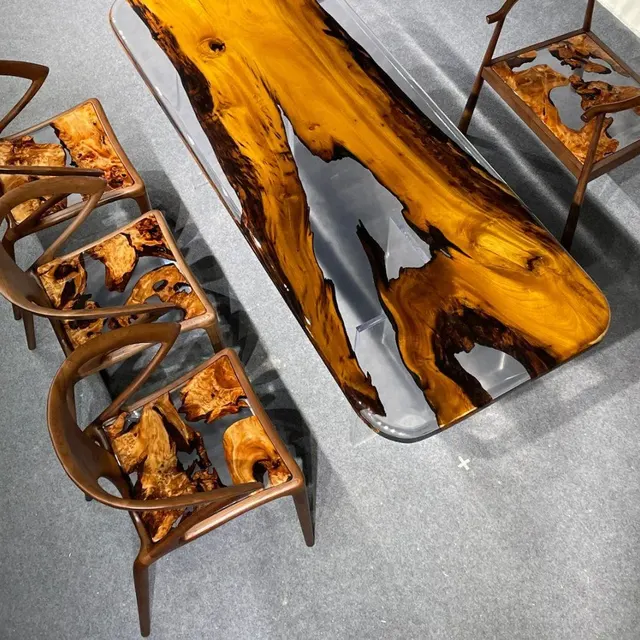 Table à manger epoxy Yèvre, résine noire — tables à manger epoxy