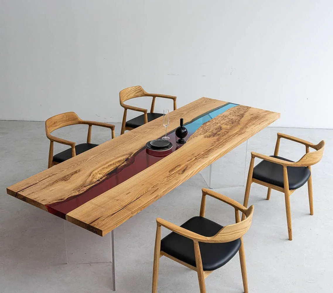Table à manger rivière Allier teinte chêne, résine colorée — ATELIER RIVIÈRE, fabrication à la commande