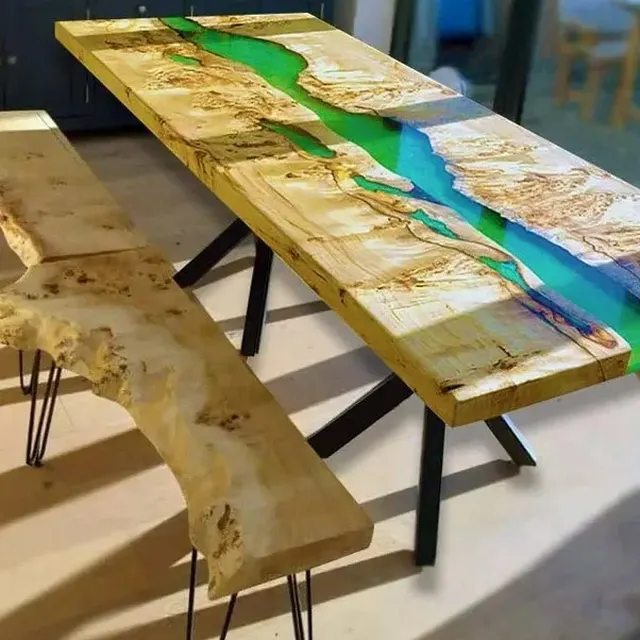 Table à manger rivière Armançon, résine verte — tables à manger epoxy