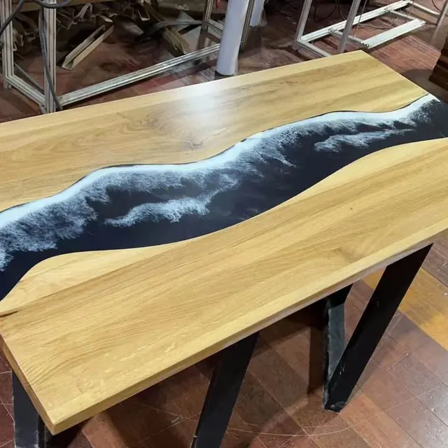 Table à manger rivière Bévéra, résine noire — tables à manger epoxy