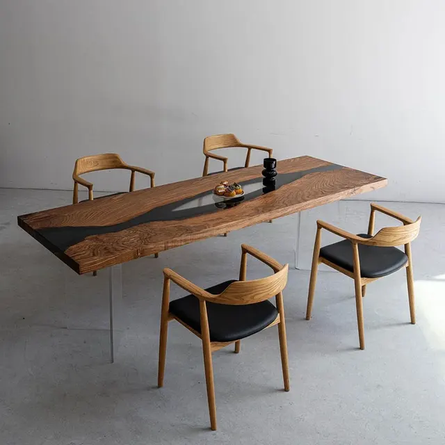 Table à manger rivière Chiers, résine noire — tables à manger epoxy