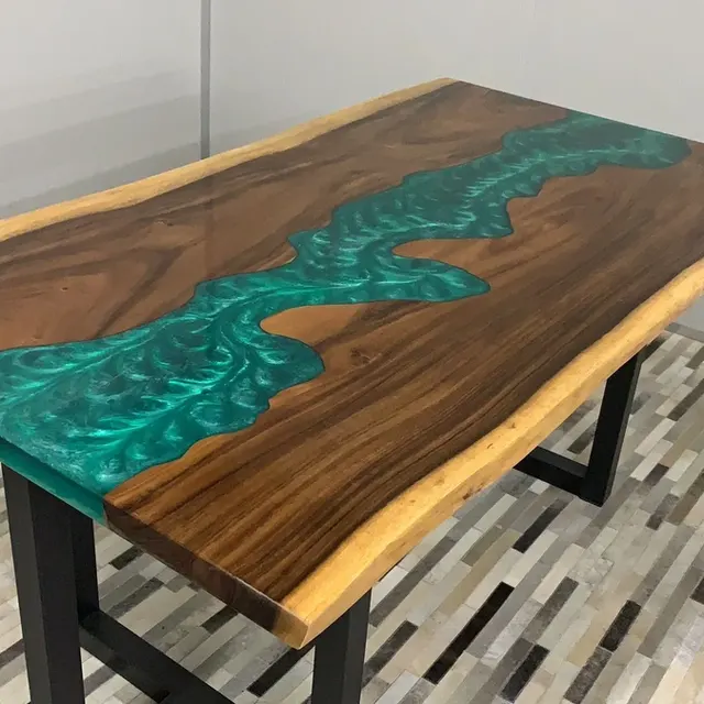 Table à manger rivière Doller, résine verte — tables à manger epoxy