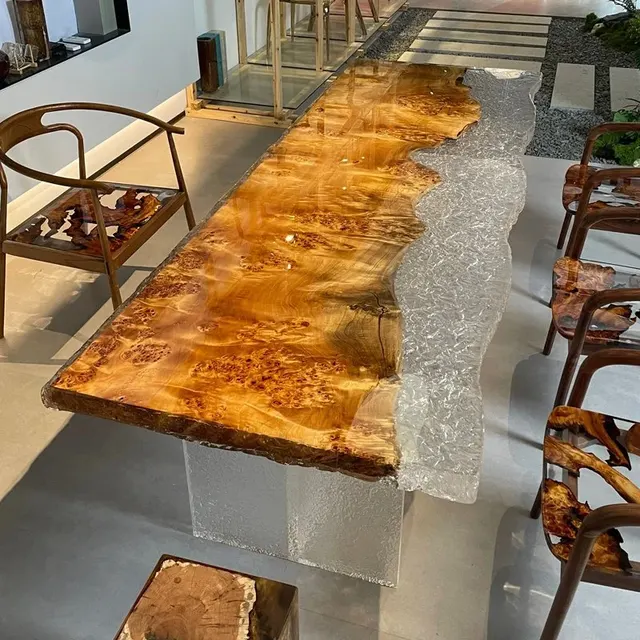 Table à manger rivière Epte, résine transparente — tables à manger epoxy