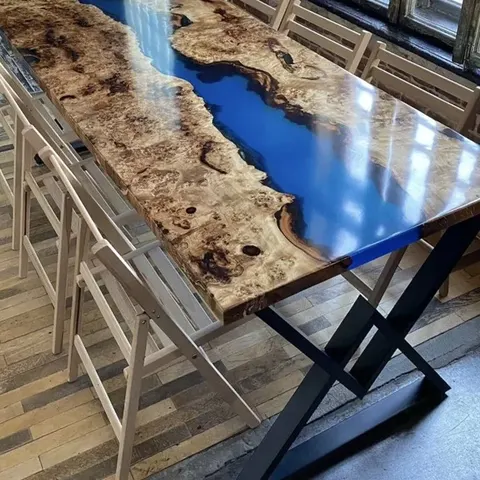 Table à manger rivière Huveaune, résine bleue — tables à manger epoxy