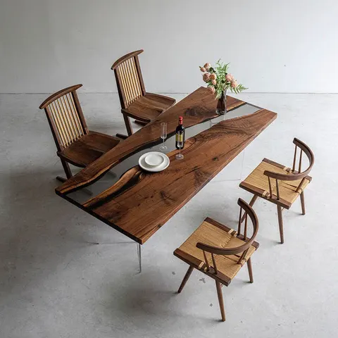 Table à manger rivière Liamone teinte noyer, résine transparente — tables à manger epoxy