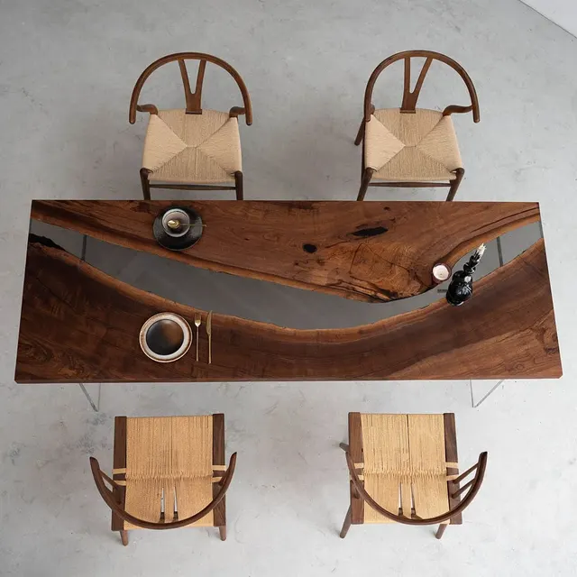Table à manger rivière Loup, résine noire — tables à manger epoxy