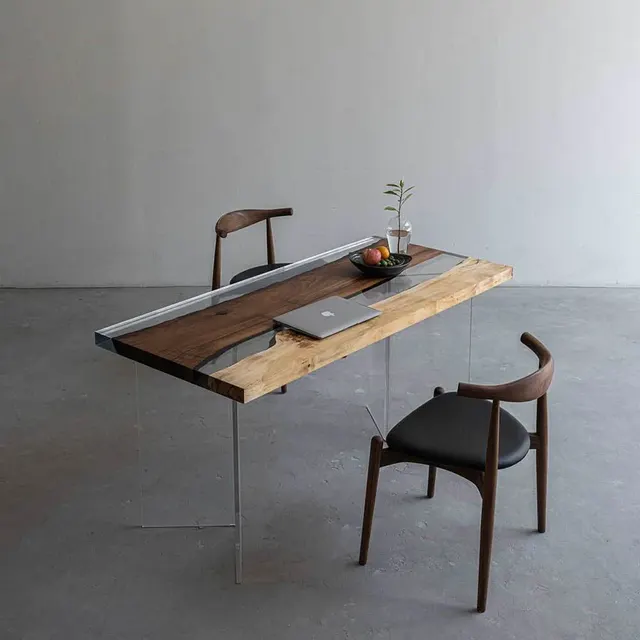 Table à manger rivière Meuse, résine transparente — tables à manger epoxy
