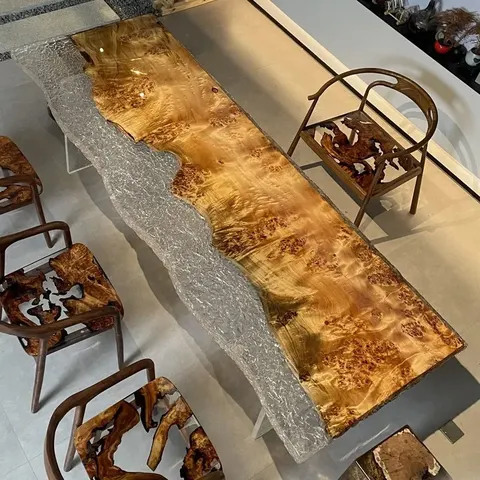 Table à manger rivière Save, résine transparente — tables à manger epoxy