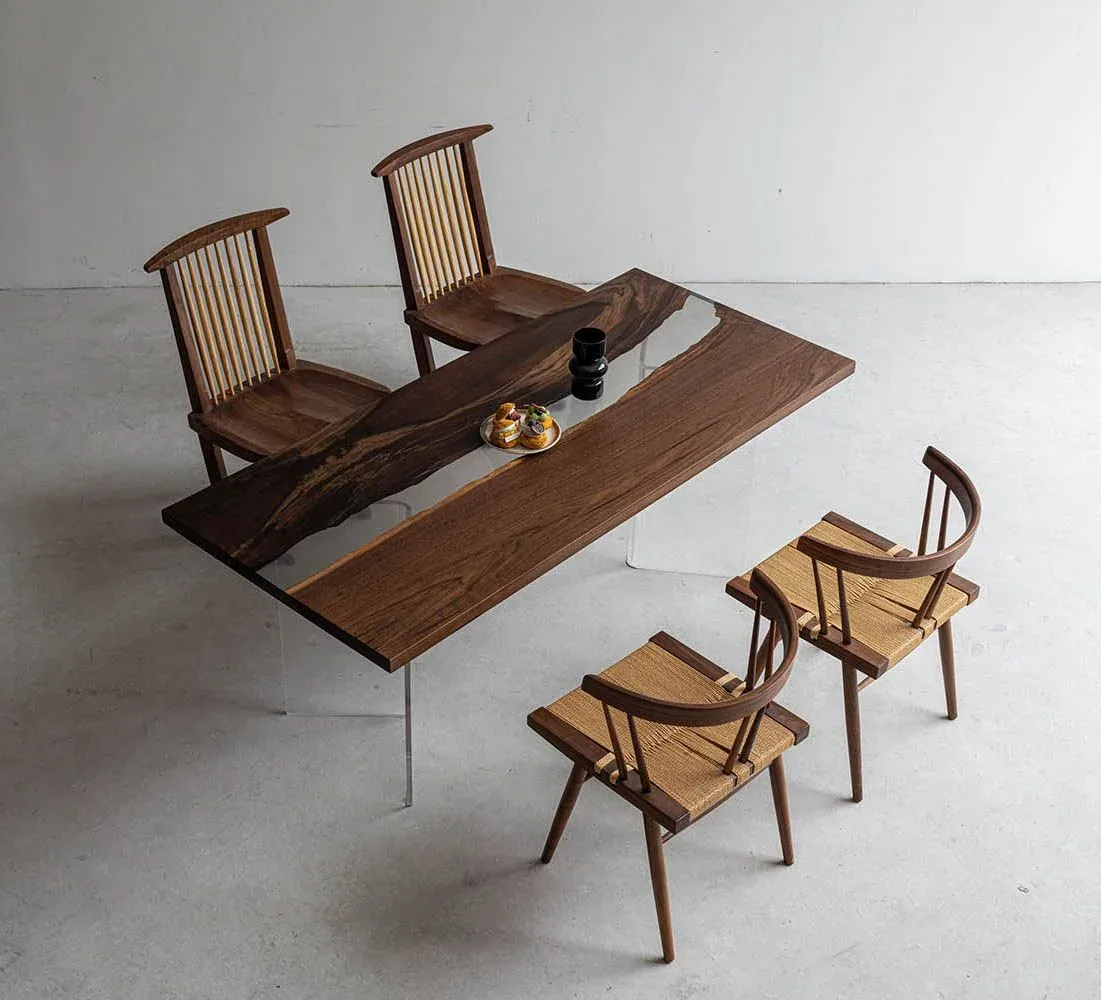Table à manger rivière Ubaye teinte noyer, résine transparente — ATELIER RIVIÈRE, fabrication à la commande