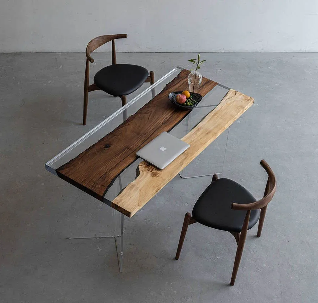 Table à manger rivière Vezouze, résine transparente — ATELIER RIVIÈRE, fabrication à la commande