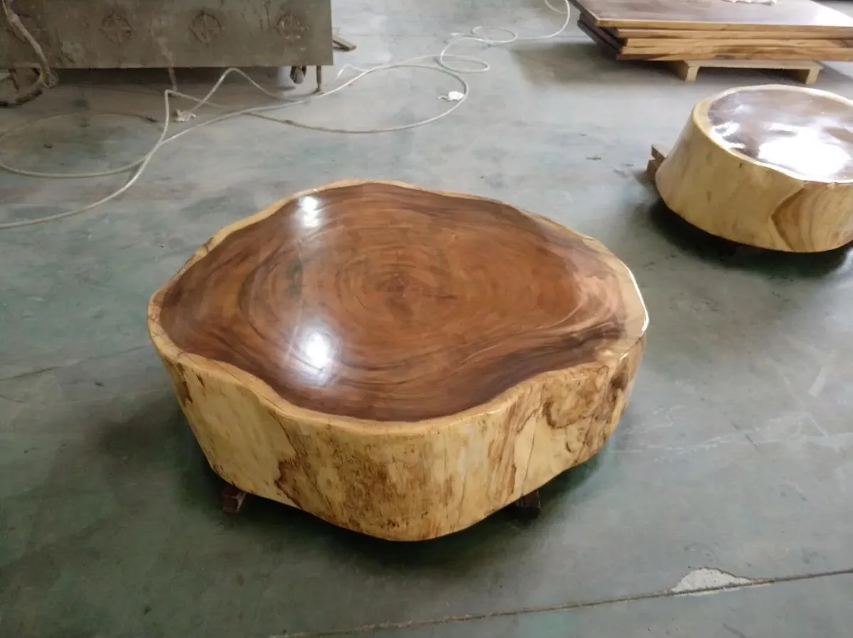 Table basse en bois massif ronde Sambre — ATELIER RIVIÈRE, fabrication à la commande