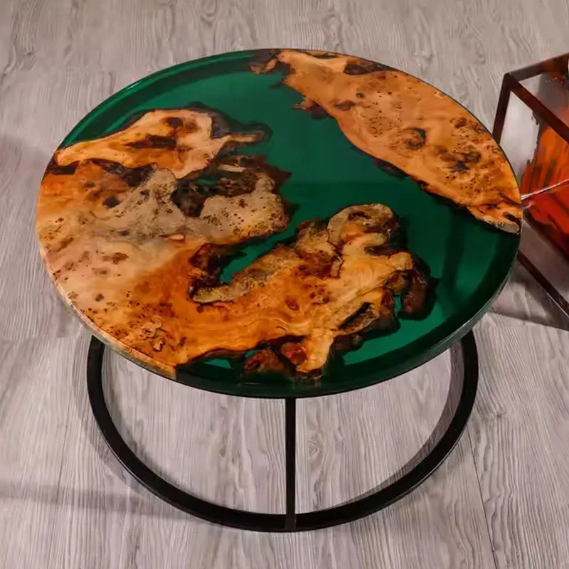 Table basse epoxy ronde Odet, résine verte — ATELIER RIVIÈRE, fabrication à la commande