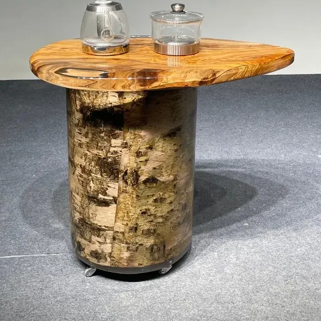 Table d'appoint epoxy ovale Cère, résine transparente — tables d'appoint et consoles